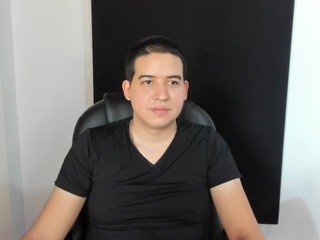 Daniel-Villalobos nude on cam – live sex chat