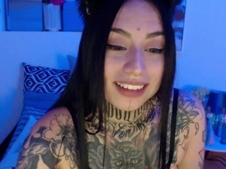 ?, Steph ? nude on cam – live sex chat