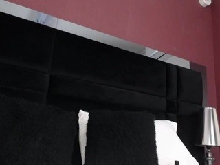 Helen-MooreX nude on cam – live sex chat