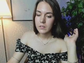 Chloe-si nude on cam – live sex chat