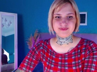 LilMissjuice nude on cam – live sex chat