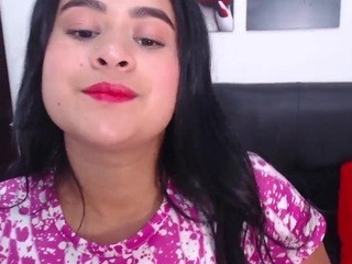 Yeisi-king nude on cam – live sex chat