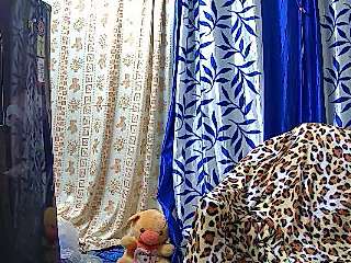 heenalove naked stripping on cam for live sex video chat