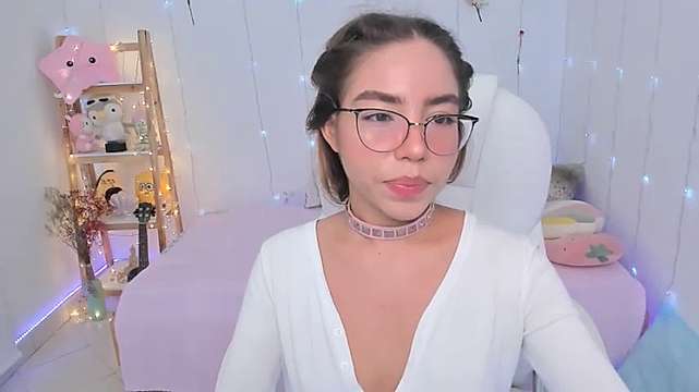 lolita_009 naked stripping on cam for live sex video chat