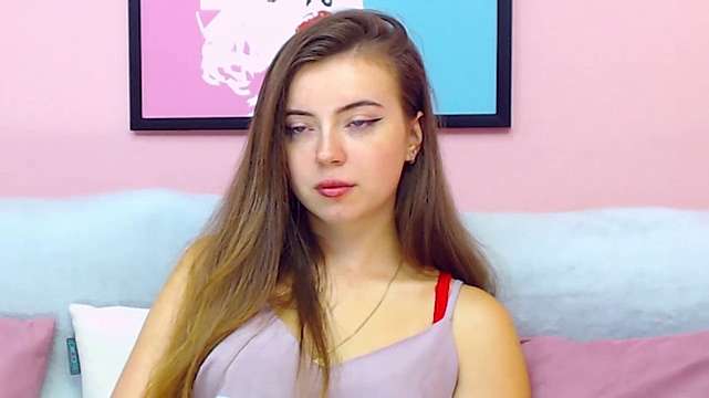TaminaRey naked stripping on cam for live sex video chat