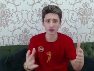 AdrianoBlanco nude on cam – live sex chat