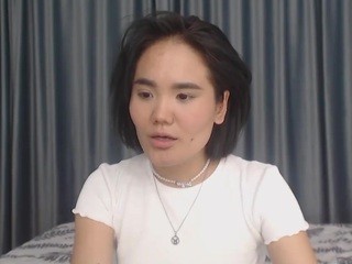 AkitoIzumi nude on cam – live sex chat