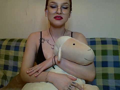 Amyy03 naked stripping on cam for live sex video chat