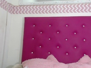 Anacondablack26cm nude on cam – live sex chat