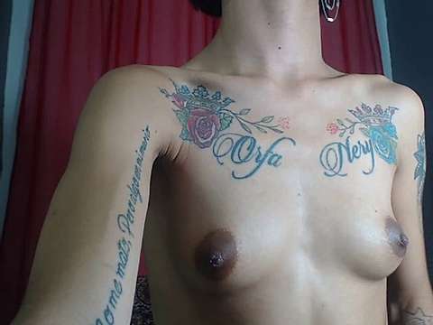 BABY_DOLL3 naked stripping on cam for live sex video chat