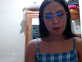 Blue_luna naked stripping on cam for live sex video chat
