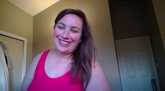Canadian_BBW naked stripping on cam for live sex video chat