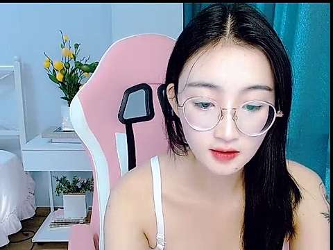 Charming_Judy1111 naked stripping on cam for live sex video chat