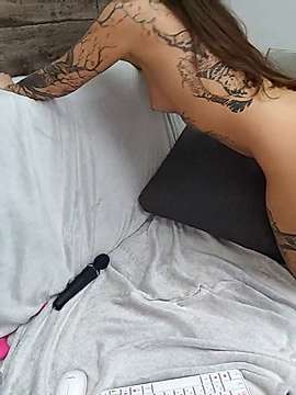 Dark_Aria naked stripping on cam for live sex video chat