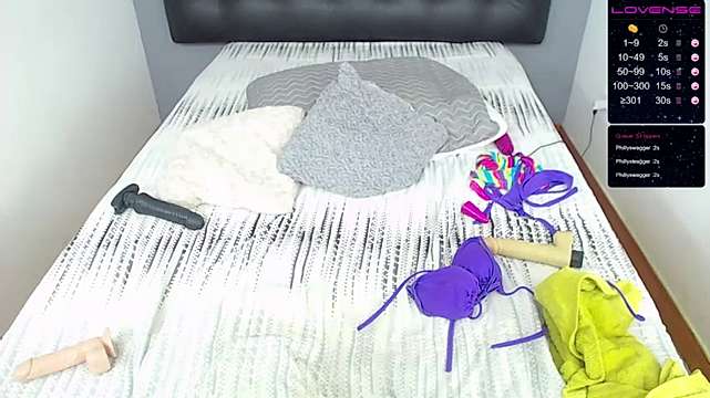 ebonybeauty_ naked stripping on cam for live sex video chat