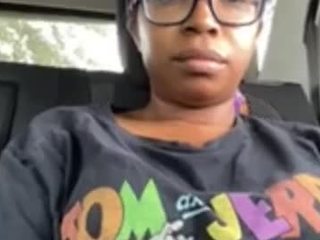 ?, ?GlizzzzUDwn?? nude on cam – live sex chat