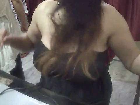 Horny_wife001 naked stripping on cam for live sex video chat