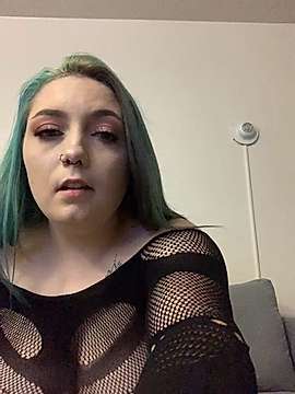 IndicaBabe naked stripping on cam for live sex video chat