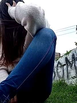 issa_latin naked stripping on cam for live sex video chat