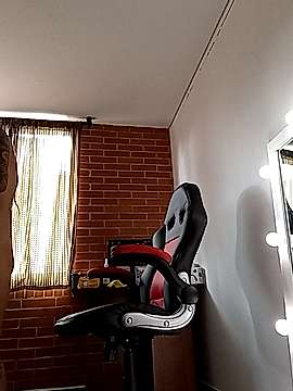 kitty_goddes naked stripping on cam for live sex video chat