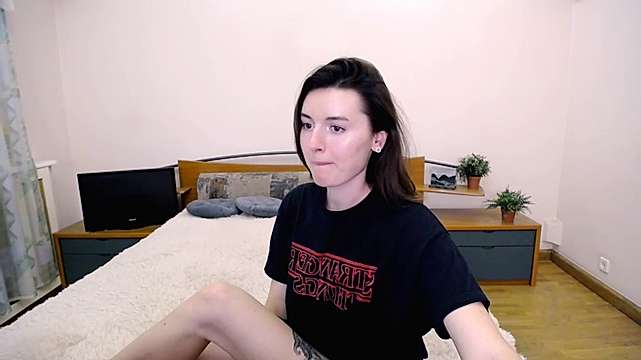 M__Strawberry naked stripping on cam for live sex video chat