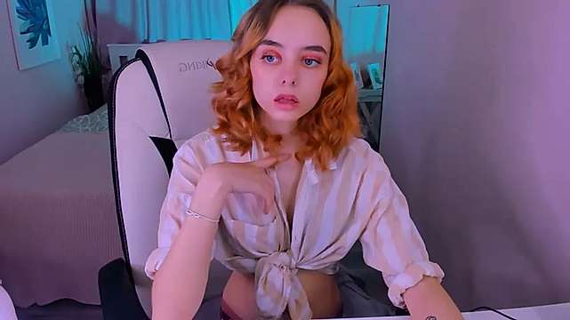MarySunrise naked stripping on cam for live sex video chat