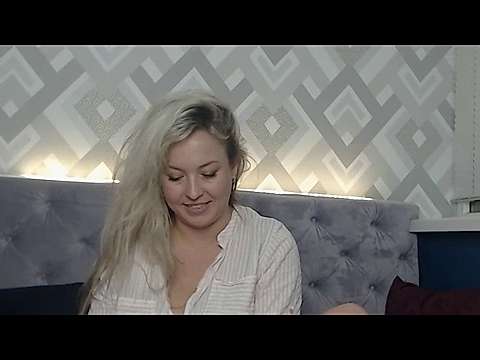 Mirannia naked stripping on cam for live sex video chat
