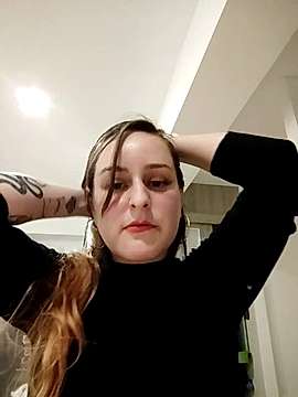 misslulipop naked stripping on cam for live sex video chat