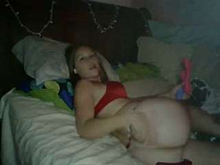 Nikki_Giovanni naked stripping on cam for live sex video chat