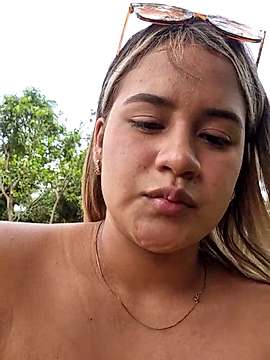 Sexy-Kate naked stripping on cam for live sex video chat