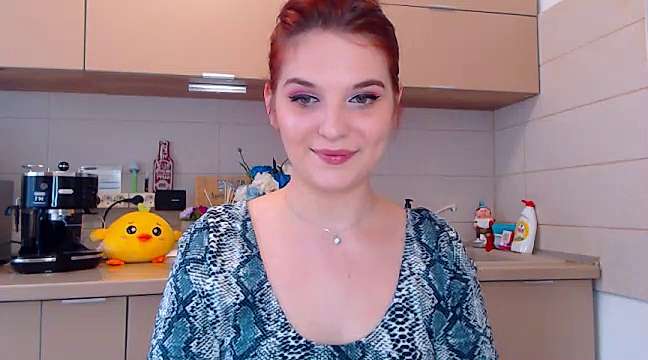 The_World_Of_Giulia_ naked stripping on cam for live sex video chat