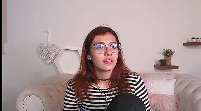 afrik_candoll naked stripping on cam for live sex video chat