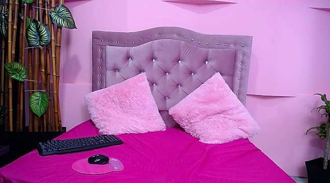 anny_horny_69 naked stripping on cam for live sex video chat