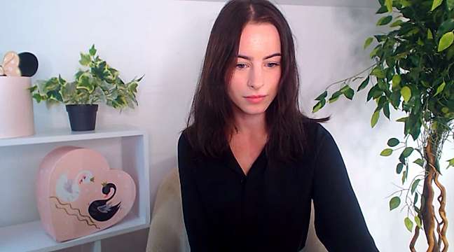 Arina______ naked stripping on cam for live sex video chat