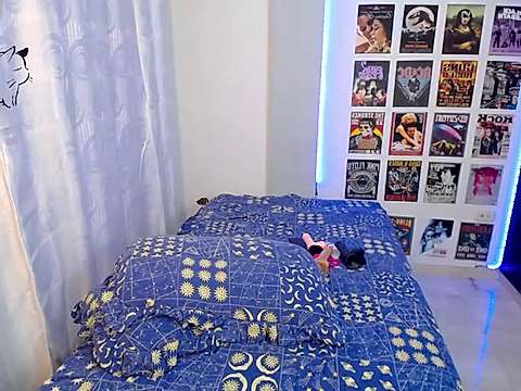 carla_ox naked stripping on cam for live sex video chat