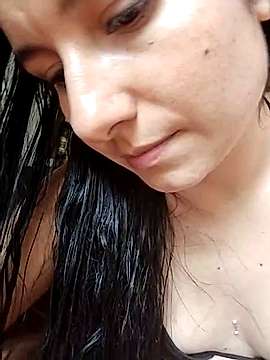CarolinaLujan17 naked stripping on cam for live sex video chat