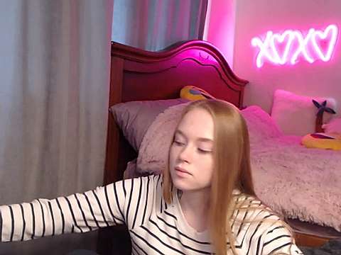 Chloe_Janai naked stripping on cam for live sex video chat