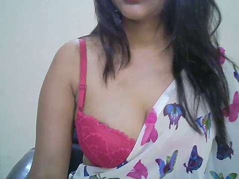Cute_Aaroohi naked stripping on cam for live sex video chat