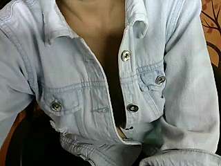 _daisy88_ naked stripping on cam for live sex video chat