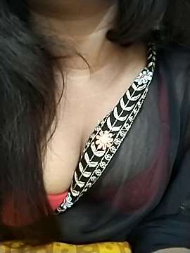 Desi_Daina naked stripping on cam for live sex video chat
