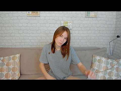 FionaFox naked stripping on cam for live sex video chat