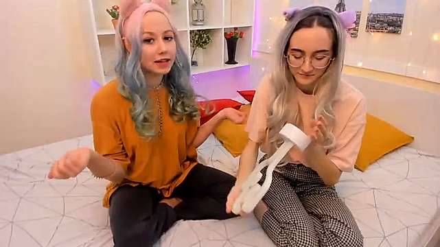 GlafKristy naked stripping on cam for live sex video chat