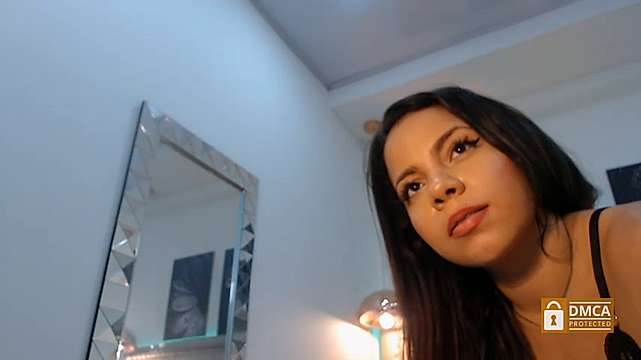 Heidy_stone1 naked stripping on cam for live sex video chat