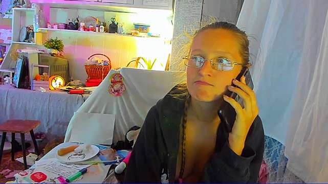 IamYourNarcotic naked stripping on cam for live sex video chat
