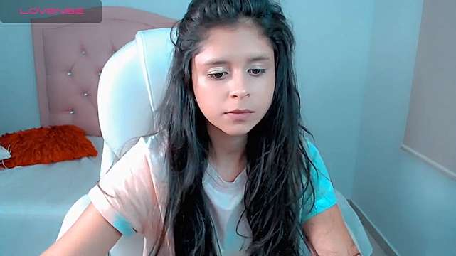 Isabella7Hot naked stripping on cam for live sex video chat