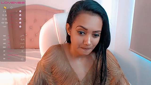 Jazmin_Adams naked stripping on cam for live sex video chat