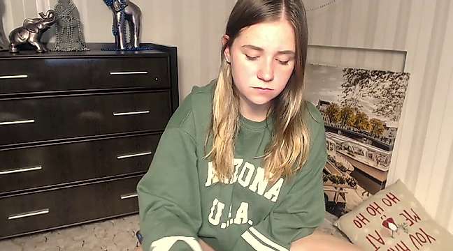 Jenna_Sandy naked stripping on cam for live sex video chat