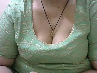 Kavya_XX naked stripping on cam for live sex video chat