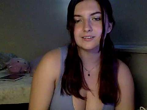 LauraLover_xox naked stripping on cam for live sex video chat