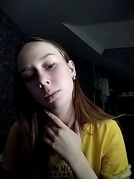 Lielila naked stripping on cam for live sex video chat